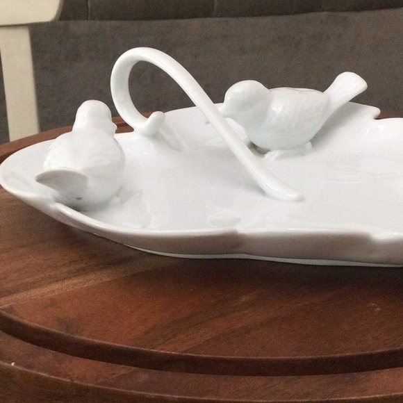 Very Pretty Porcelain Dish w/ Two Birds. - Picture 4 of 5